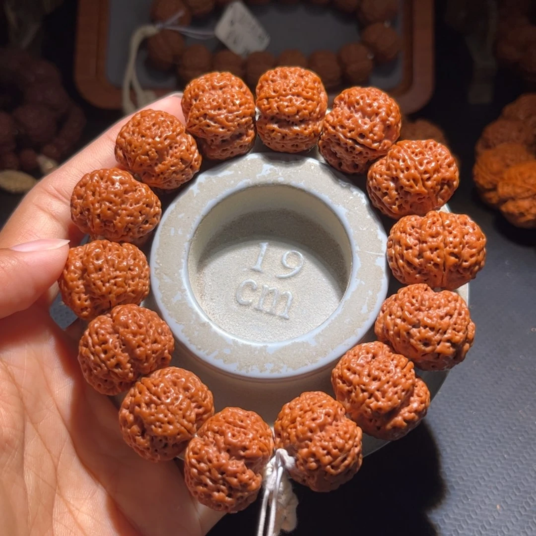 金刚菩提手串半月梅花23