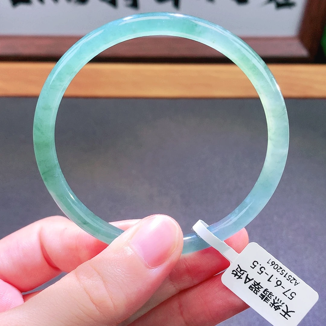 翡翠未镶嵌手镯天然翡翠