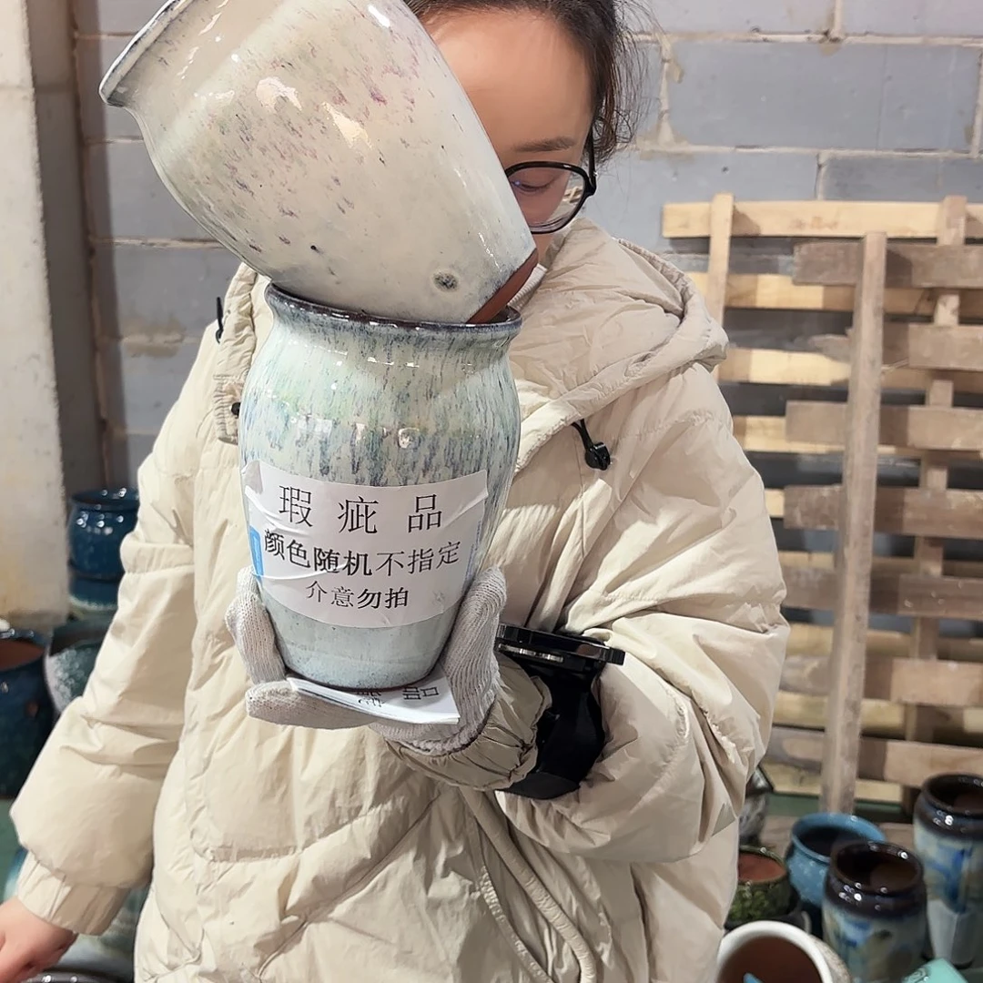 红陶瑕疵高18-13两个