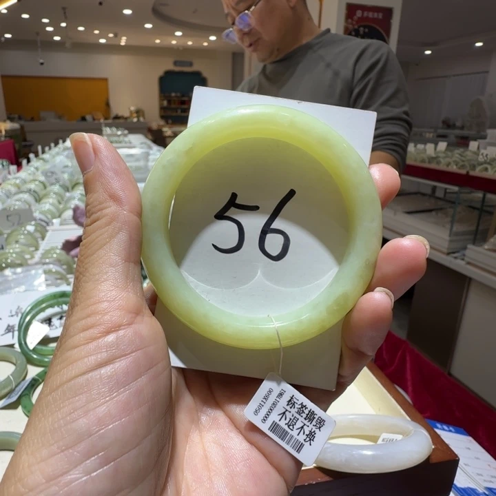 和田玉未镶嵌手镯609