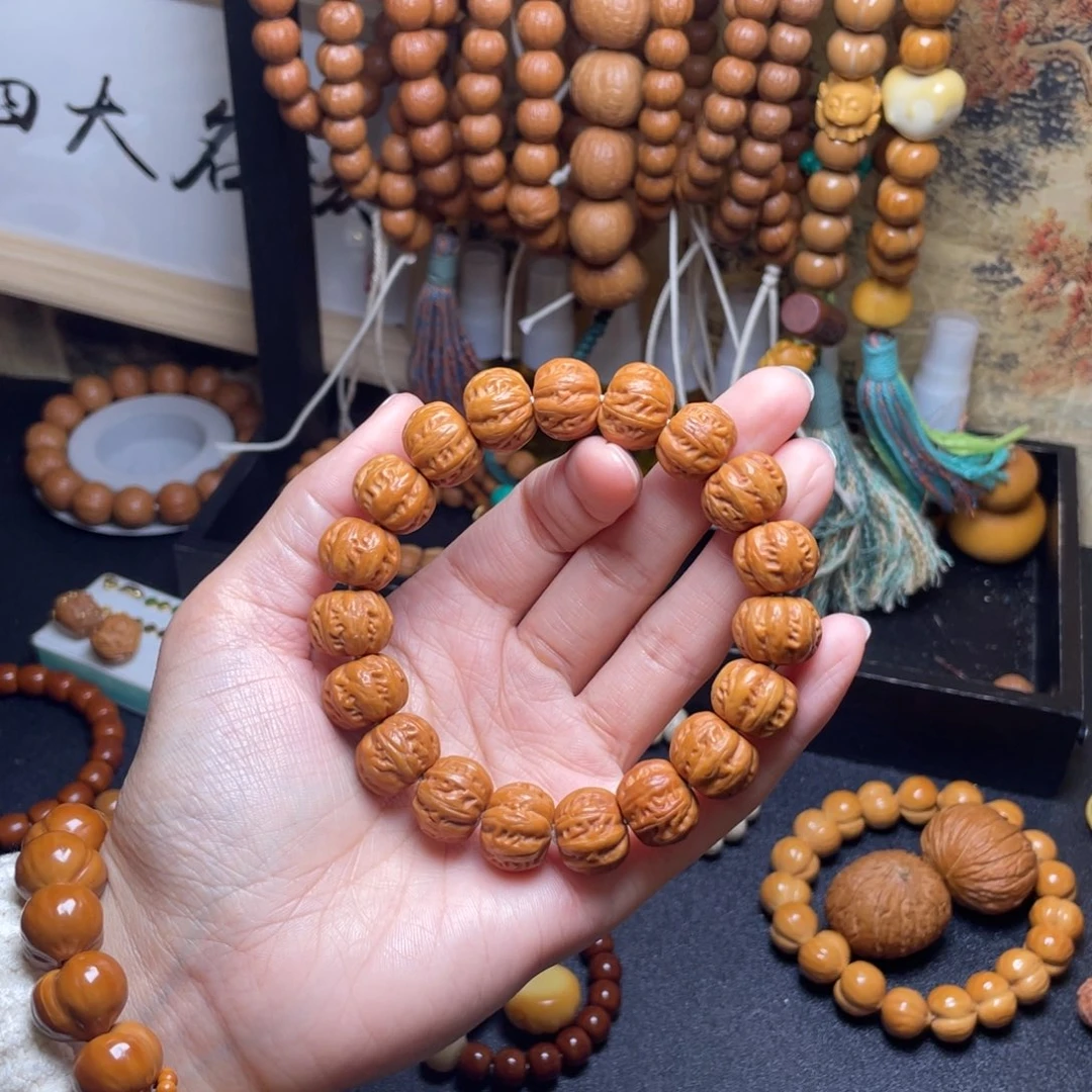 吊坠猴头核桃15➕京巴楞