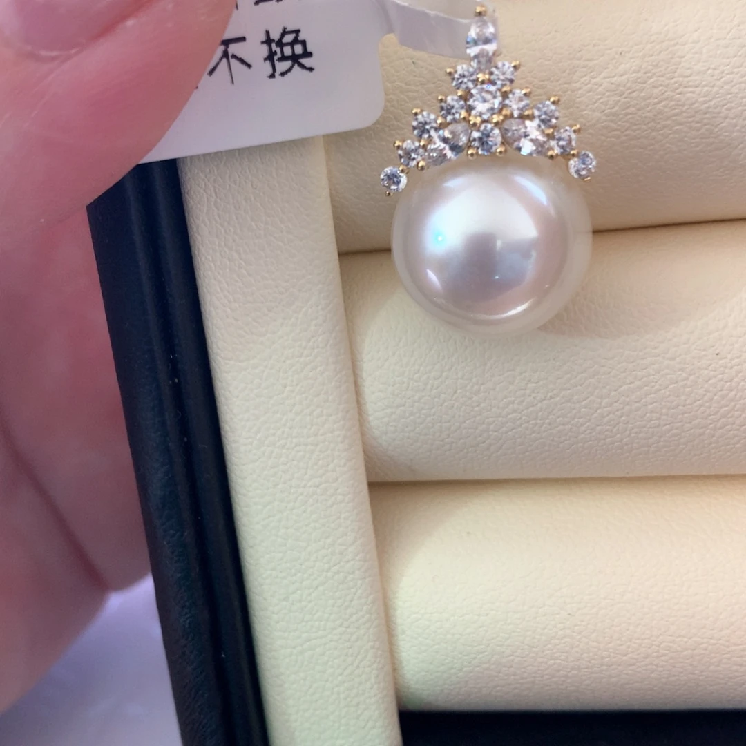 海水珍珠18K金镶嵌颈饰
