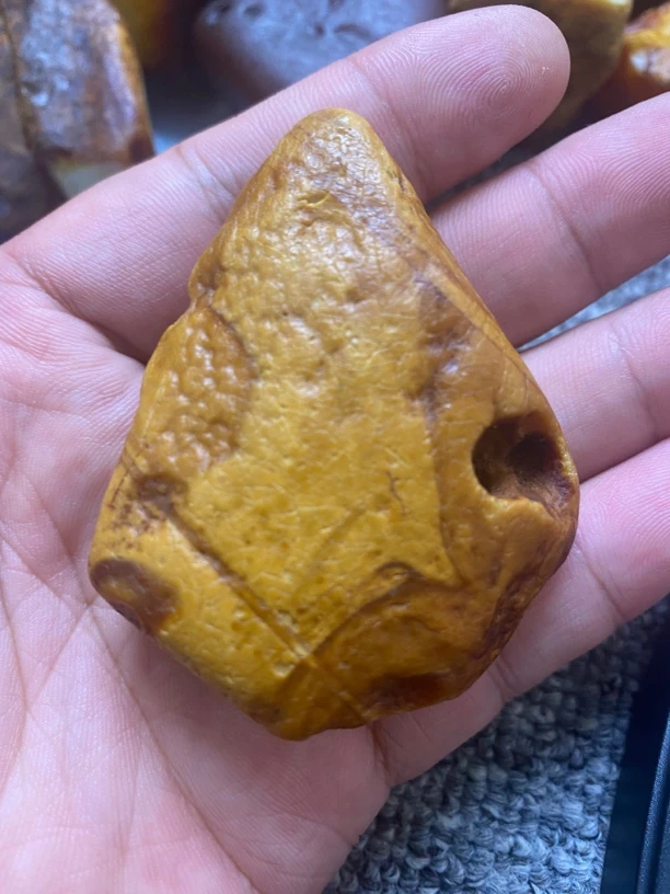 天然原矿琥珀蜜蜡