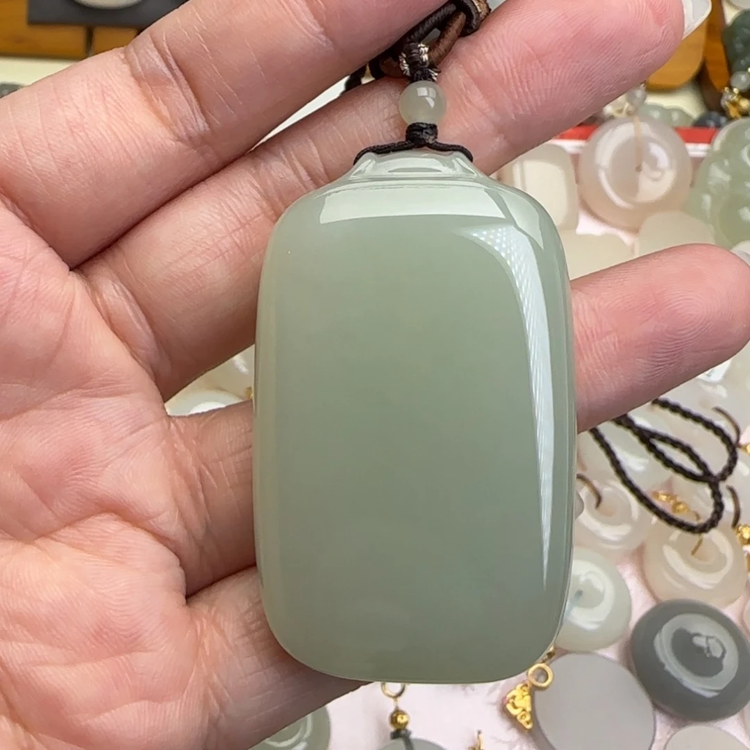 如***、和田玉未镶嵌颈饰