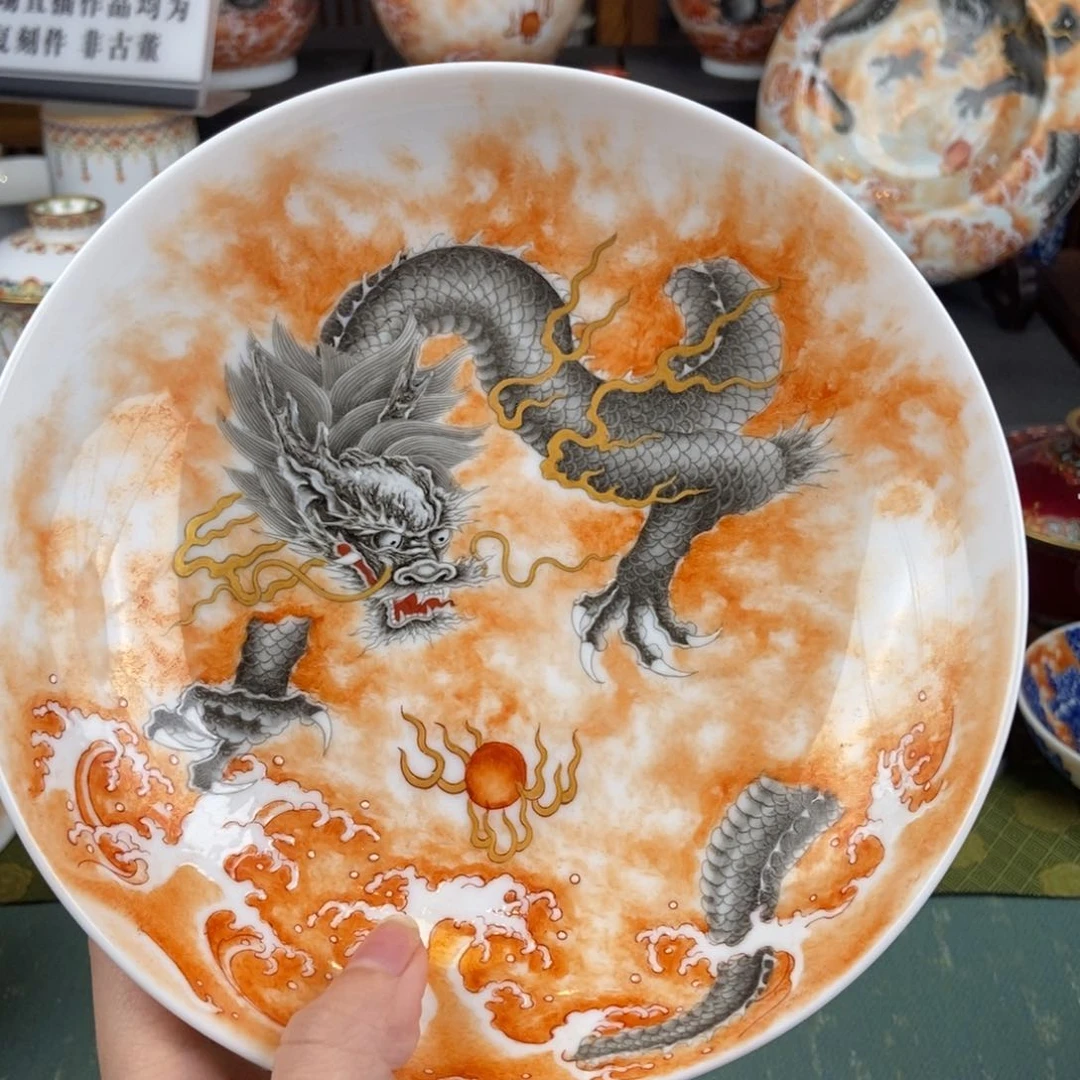 陶瓷的设计师是一个