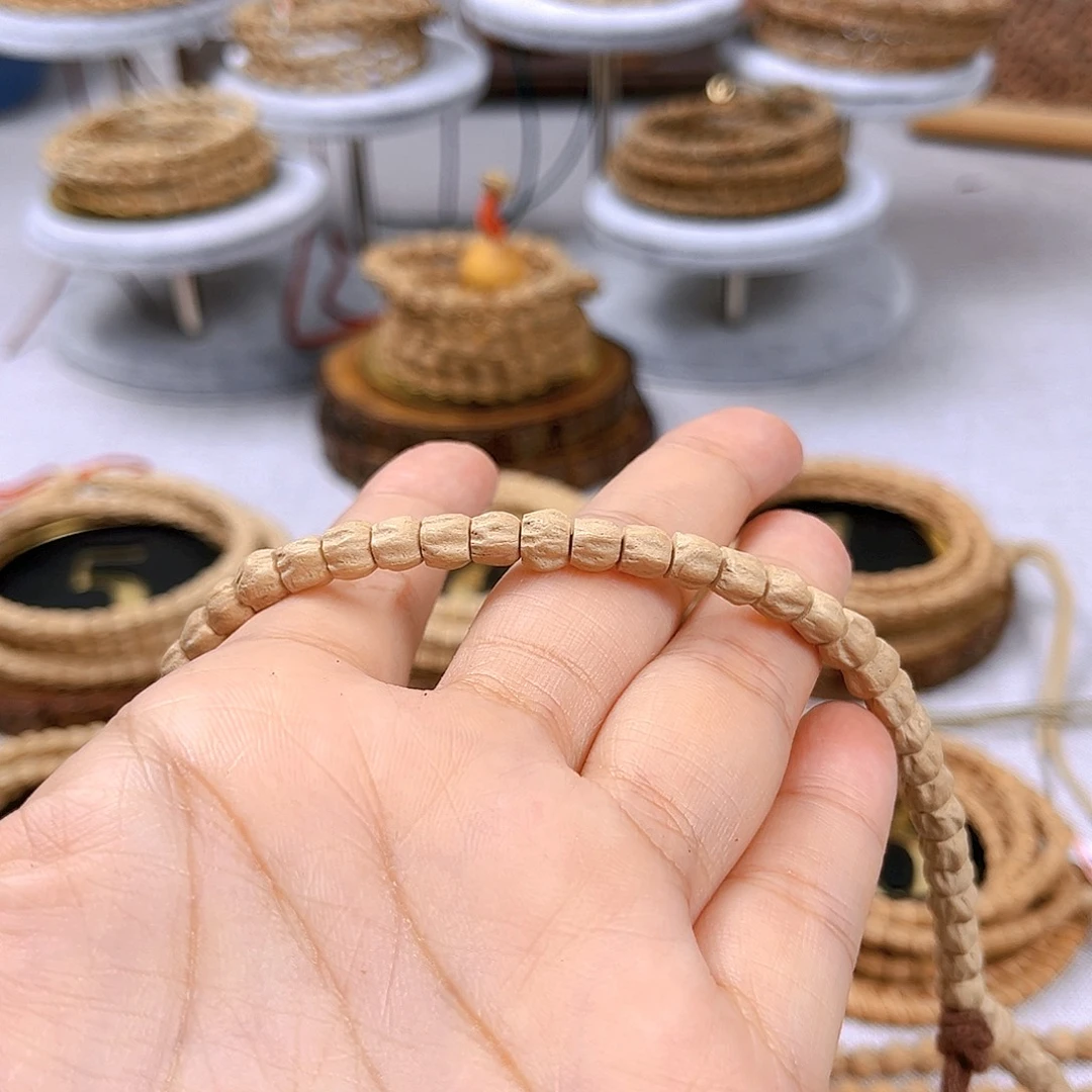 柏香籽/百香籽吊坠张*飞