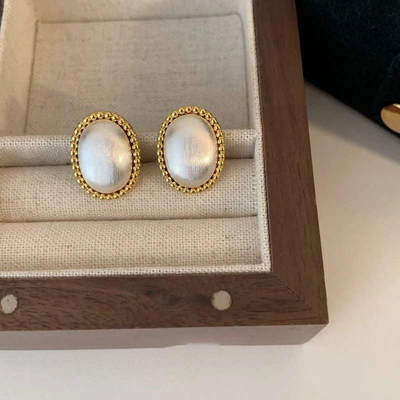 铜合金耳饰 法式复古拉丝椭圆金属耳钉女轻奢时尚气质耳饰J12