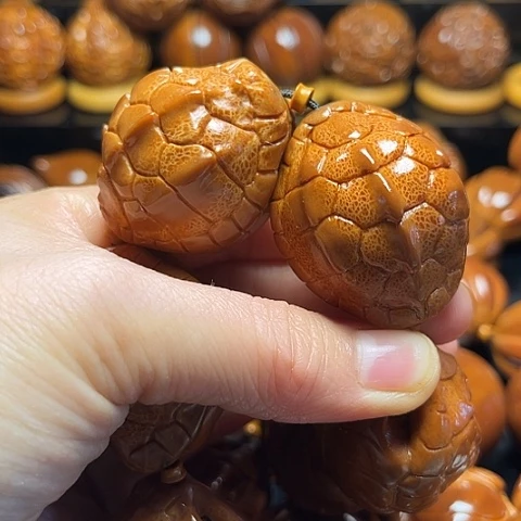 J***R橄榄核手串/手链3.6左右龟壳一对