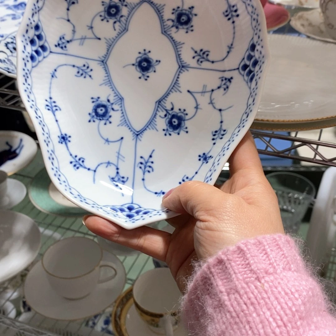 瓷器过哈哈哈哈哈哈哈悠**心