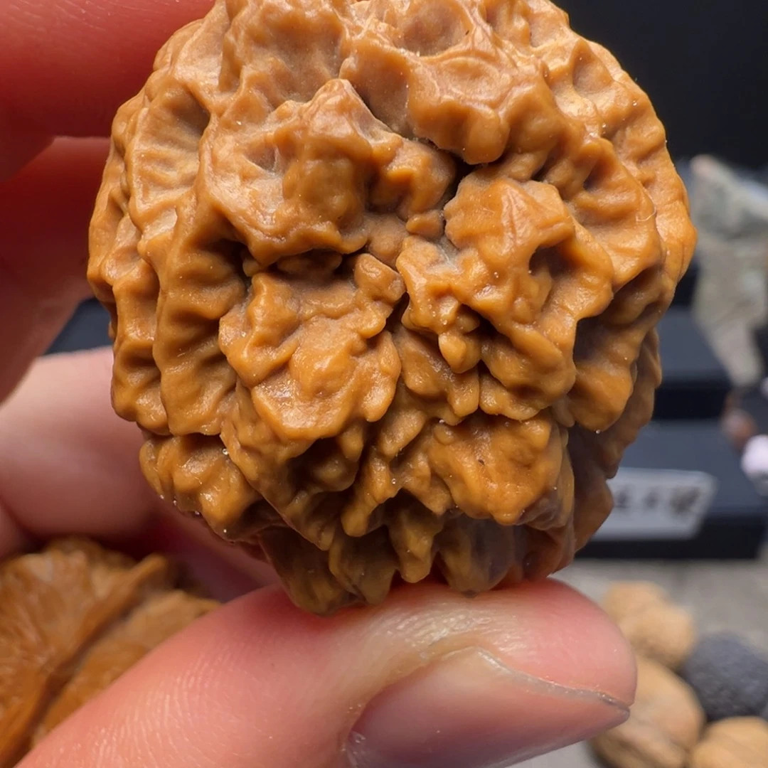 文玩核桃吊坠舍利子36mm