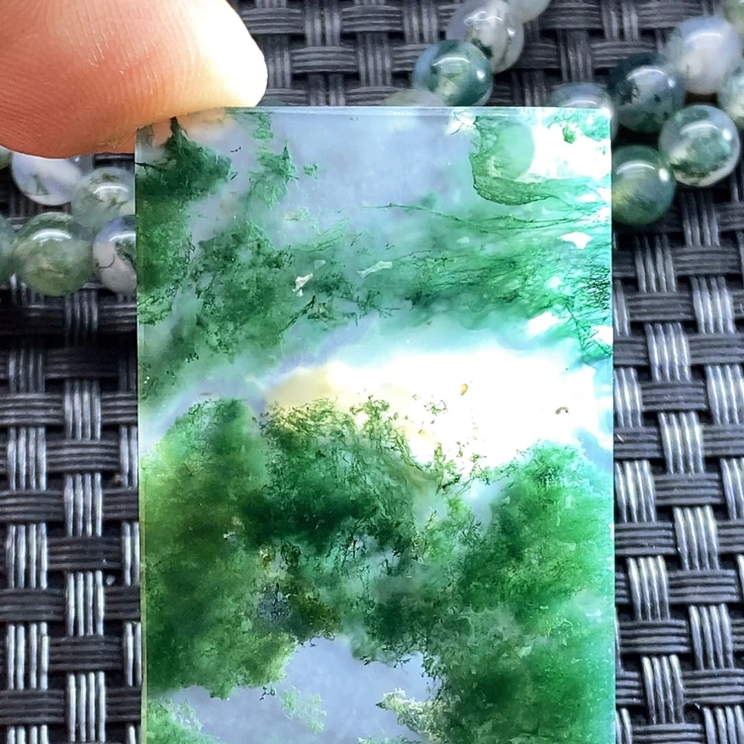 未镶嵌颈饰玛瑙/玉髓?**?