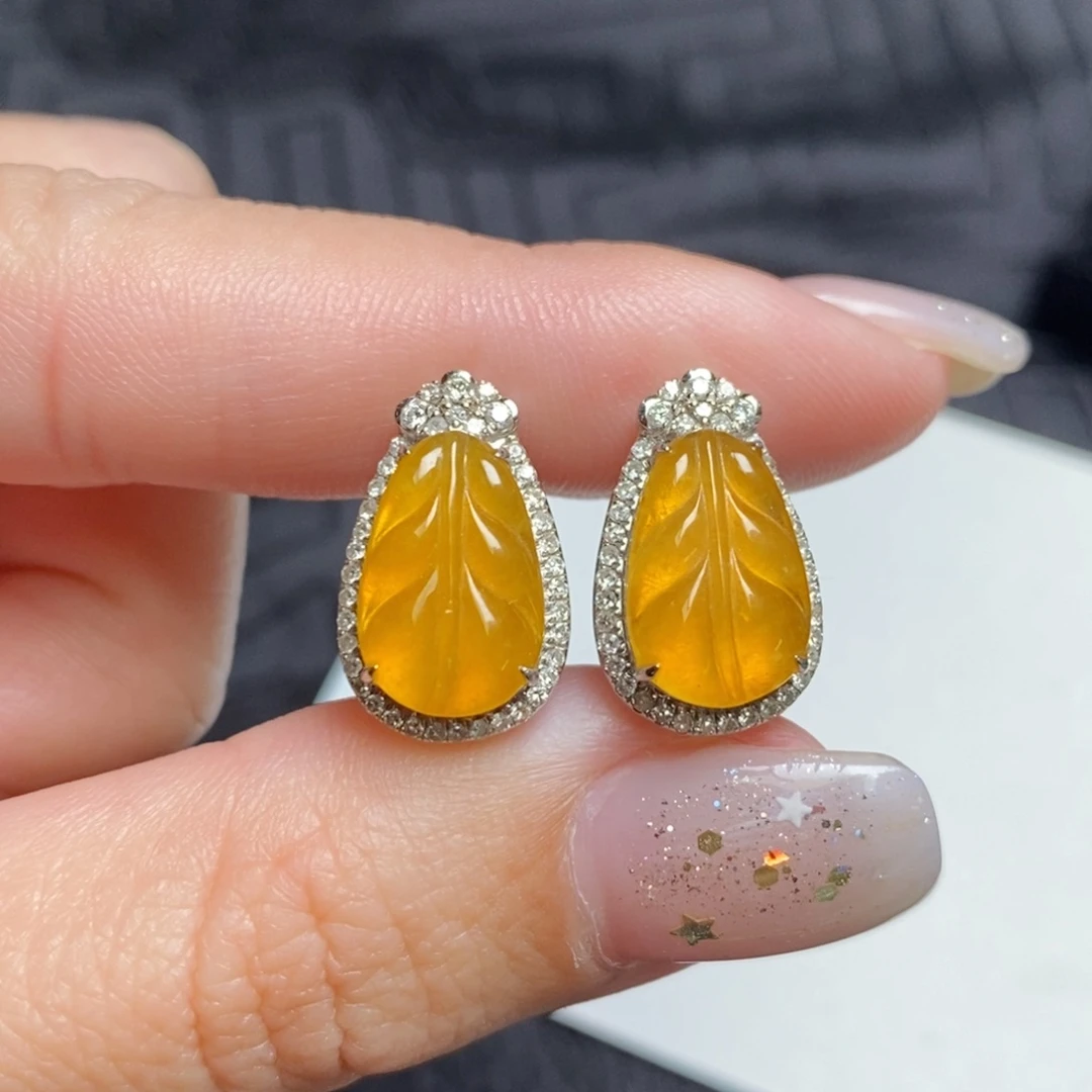 翡翠18K金镶嵌耳饰冰黄翡叶子耳包