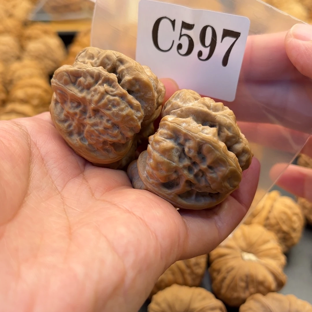 桃核把件蛙蛙福利39度44