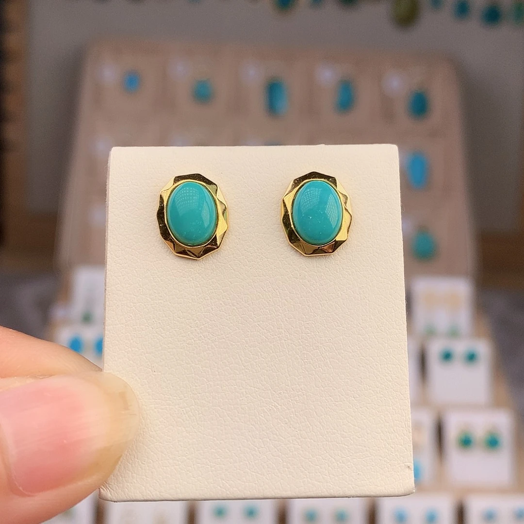 绿松石未镶嵌耳饰