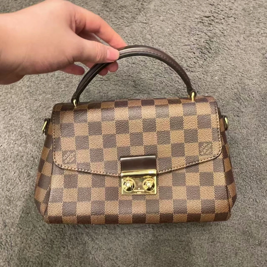 95新 LV 02005 lv手提/非真假不退补不换
