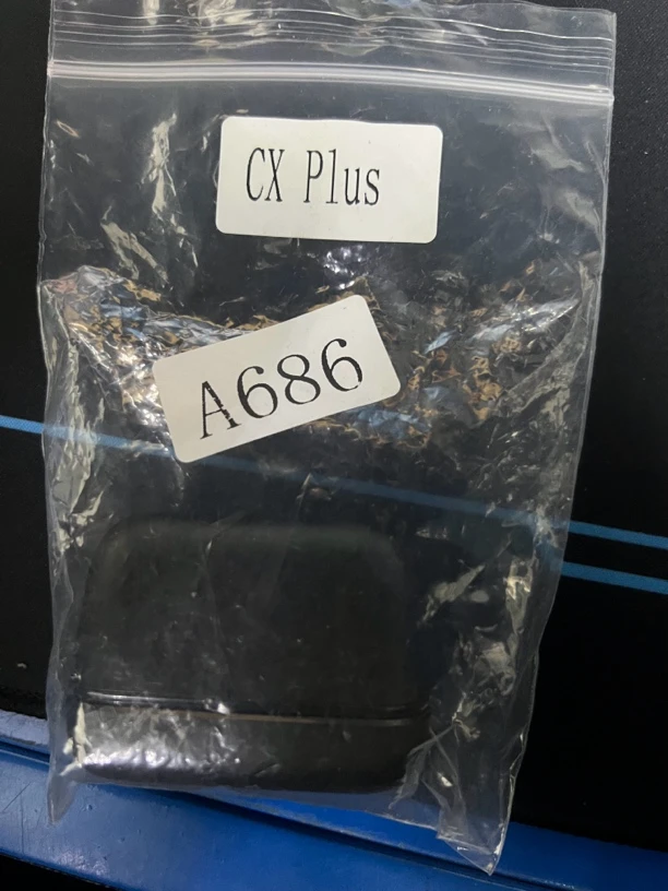 9新 捡漏CX plus耳机编号A686