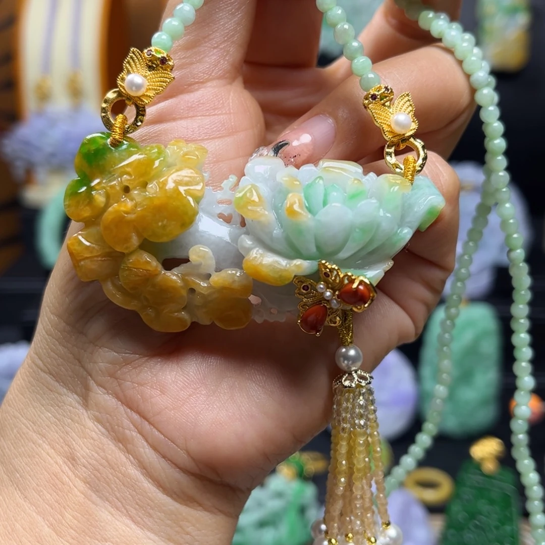 翡翠未镶嵌颈饰天然翡翠