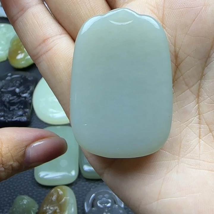 白***舟和田玉未镶嵌挂件