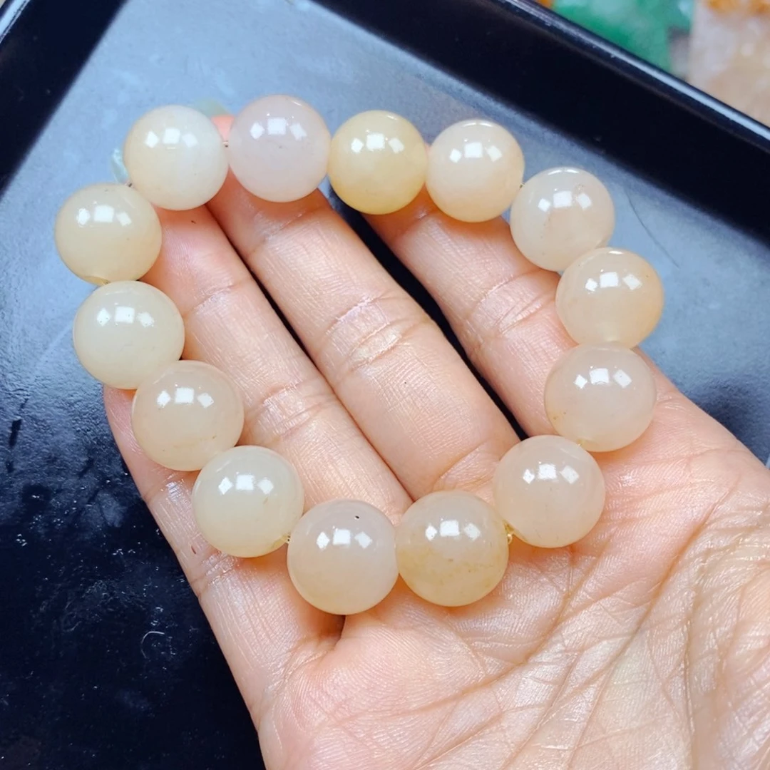 石英质玉（黄龙玉）未镶嵌颈饰