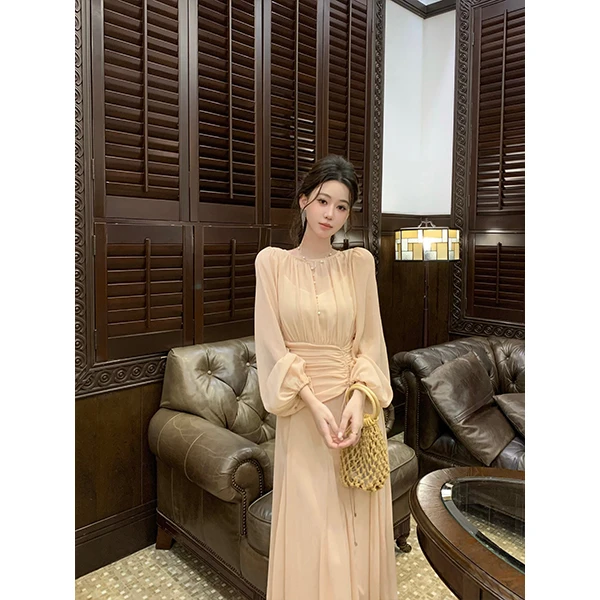 【小婉】法式气质温柔抽褶收腰防晒千金感休闲灯笼袖连衣裙LYQ2067