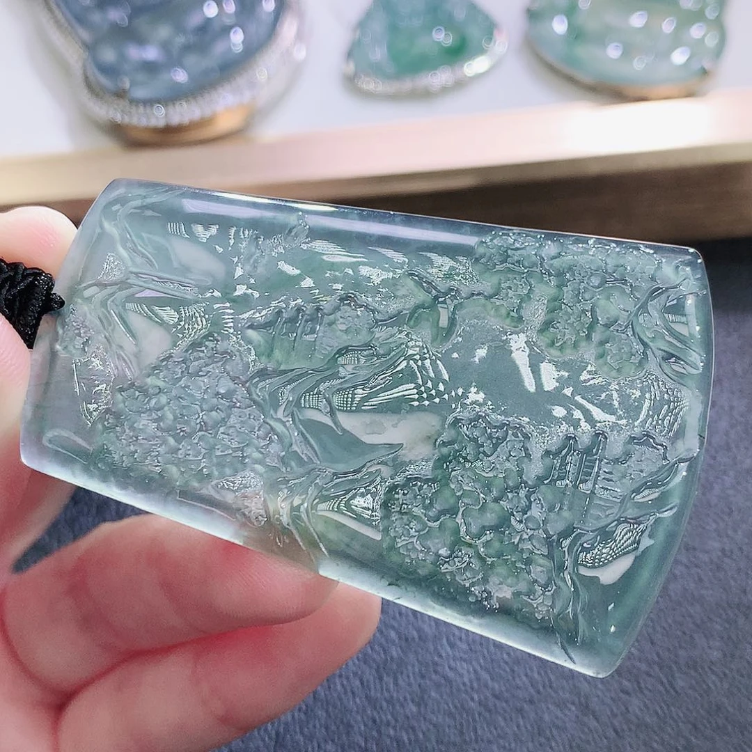 翡翠未镶嵌挂件翡翠