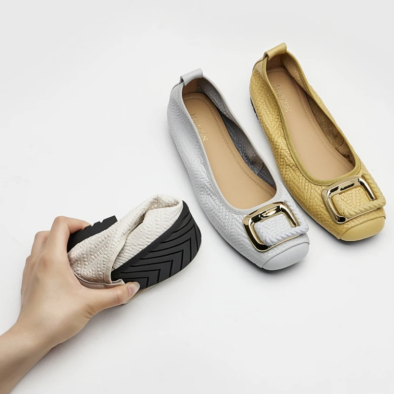 Harson/哈森25夏季新款时尚百搭舒适平底鞋真皮软底单鞋HWL250108