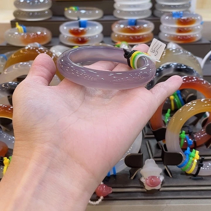 玛瑙/玉髓未镶嵌手镯