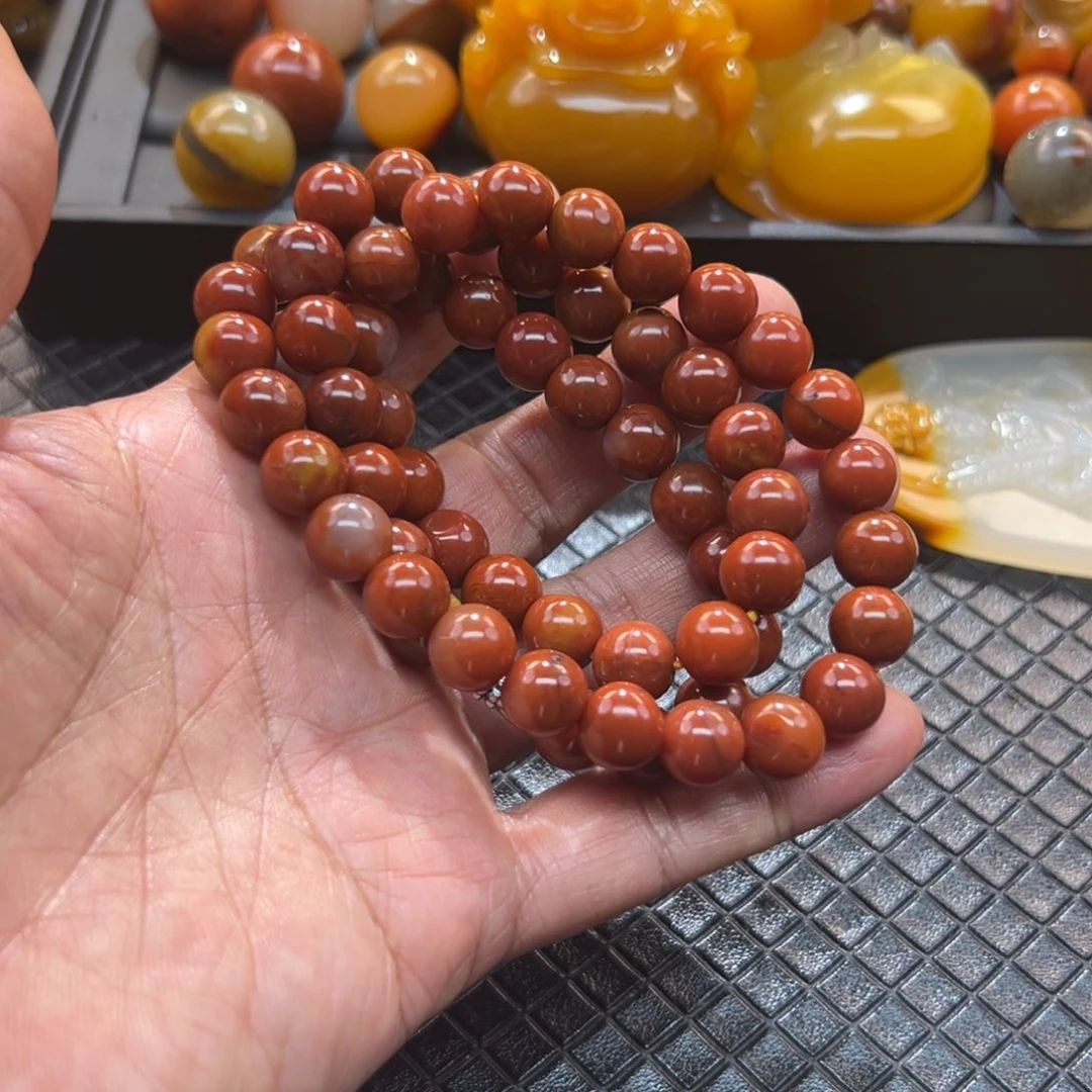 石英质玉未镶嵌颈饰