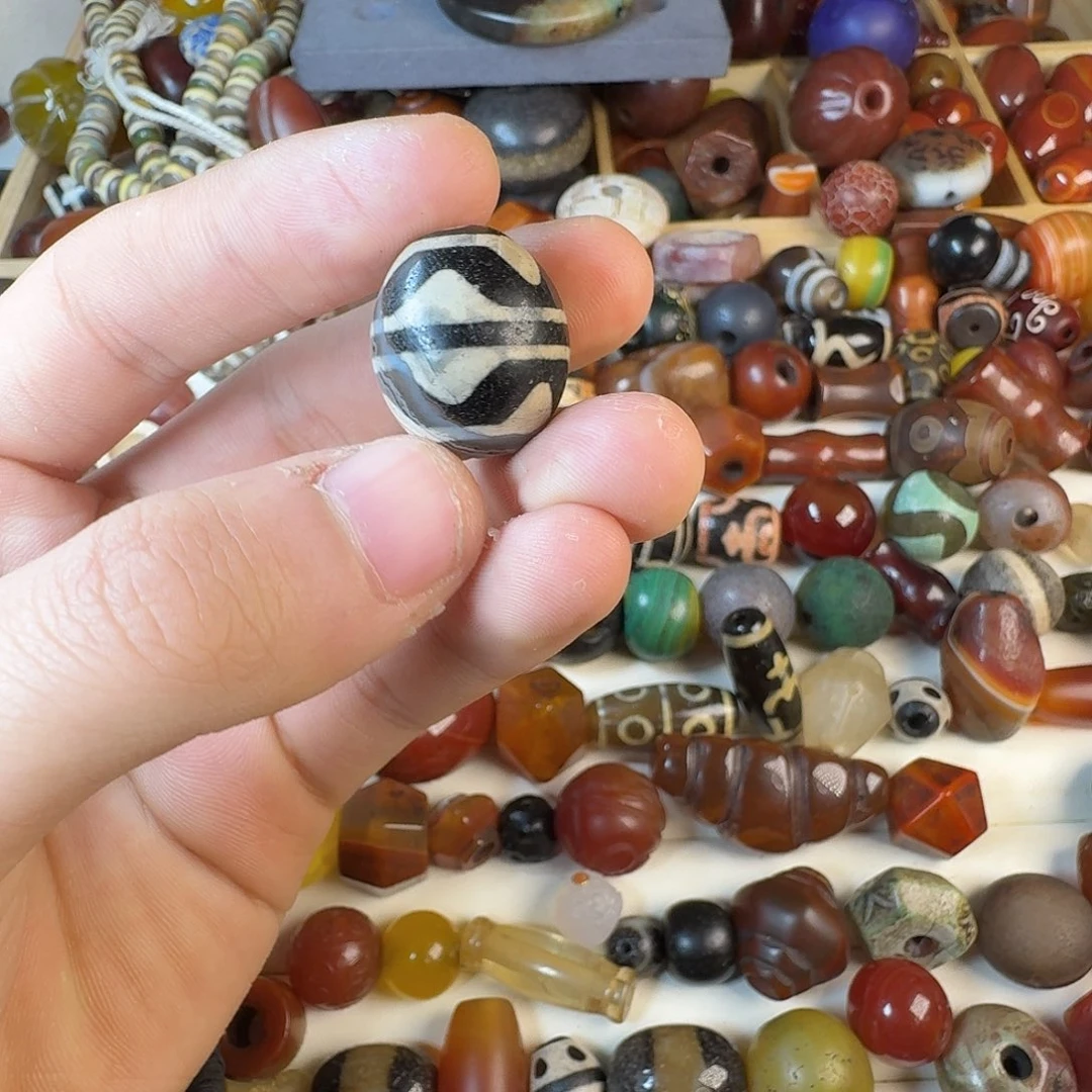 玛瑙/玉髓未镶嵌纯天然玛瑙珠子