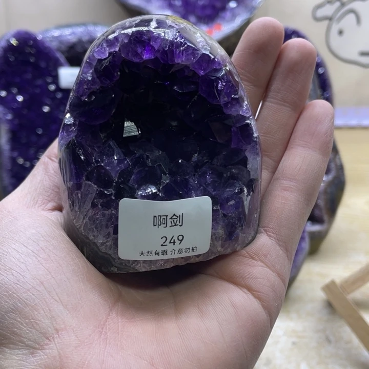 未镶嵌大型摆件（非配饰）紫晶