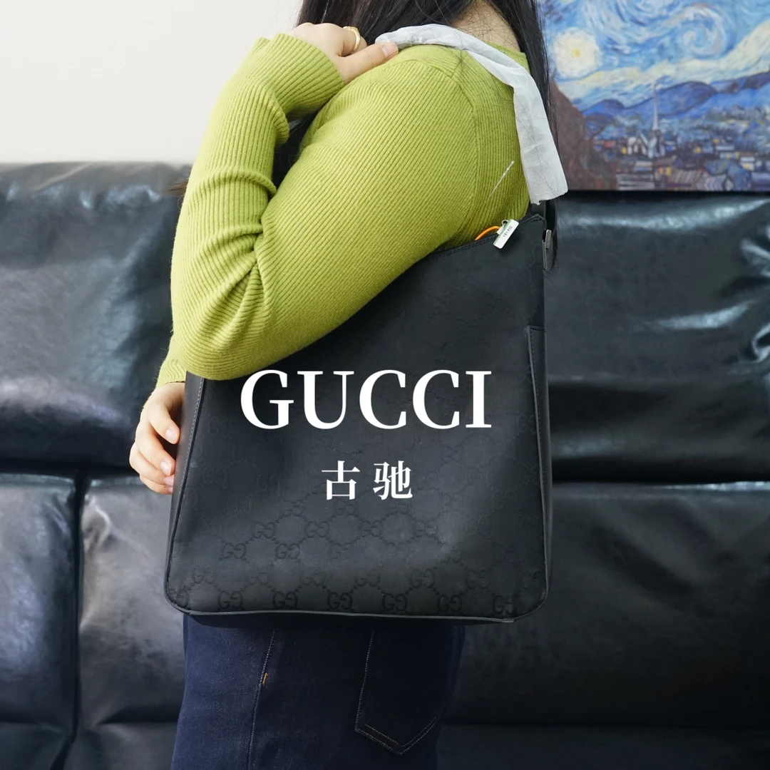 95新 GUCCI/古驰 黑色单肩包/FYZG10531051/1051