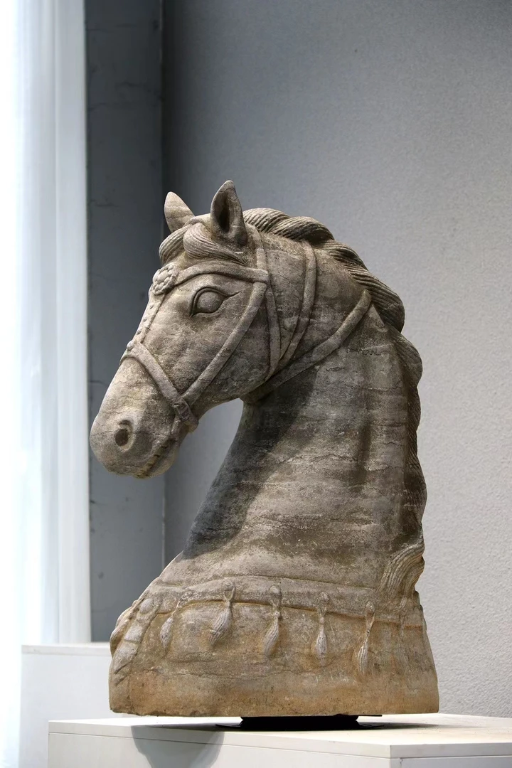 青石马首摆件包邮不包卸车