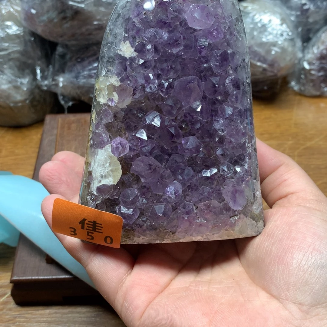 水晶大型摆件（非配饰）未镶嵌