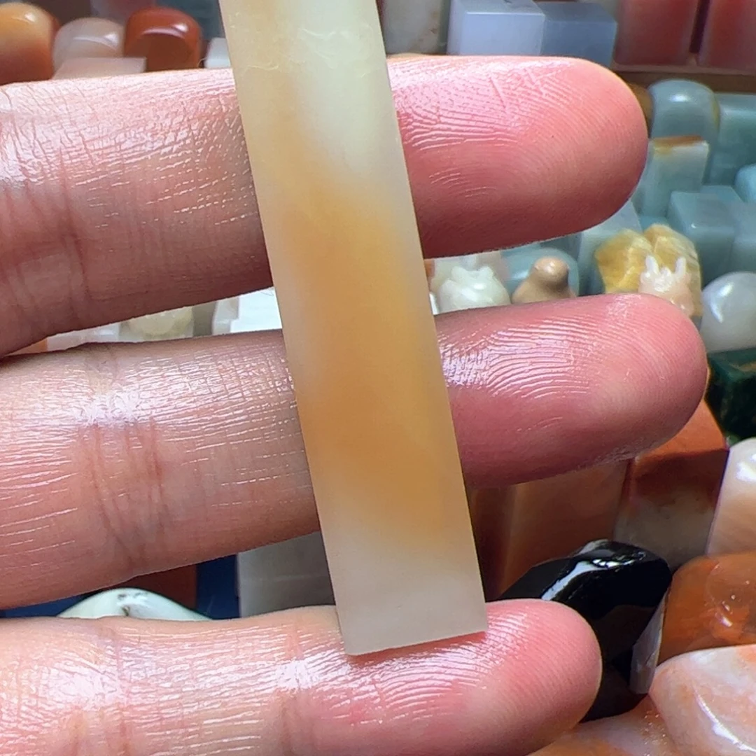 里***風寿山石印石老挝石