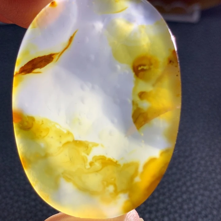 張***靈玛瑙/玉髓未镶嵌颈饰