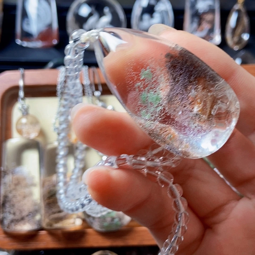 颈饰水晶未镶嵌毛衣链