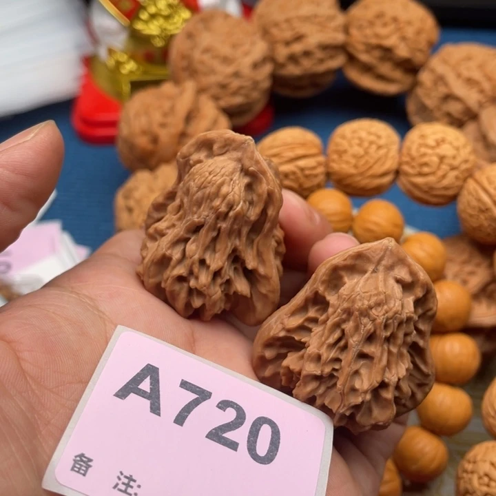 文玩核桃吊坠核桃