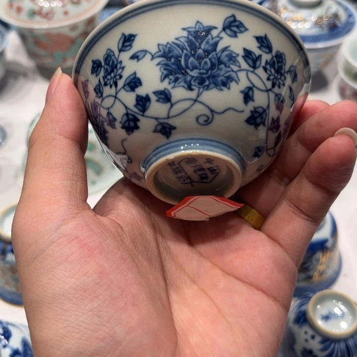 景德镇陶瓷杯子的