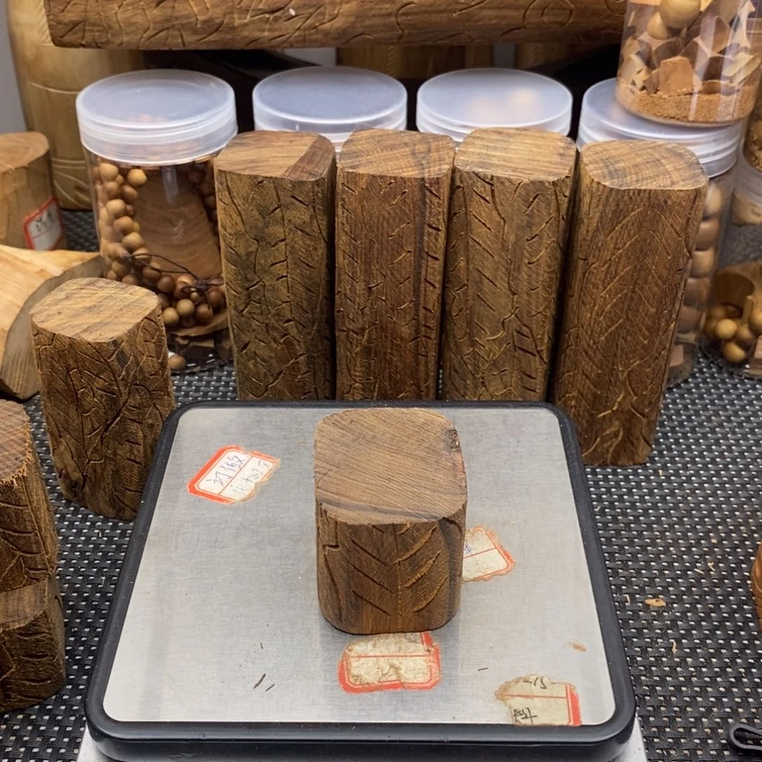 静***)木老山檀香木木木木