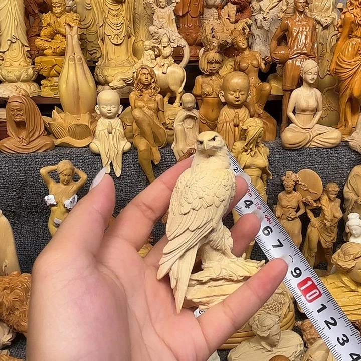 黄杨木黄杨木瑕疵老鹰