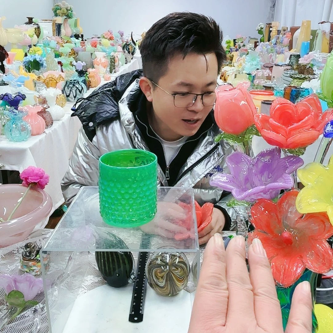 福利不退不换琉璃花瓶艺术品