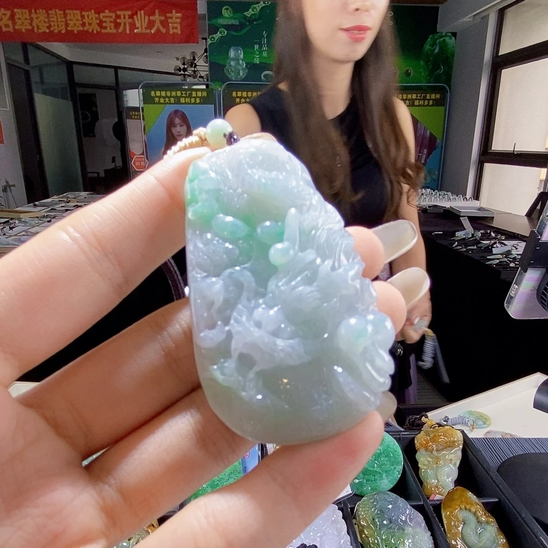 颈饰未镶嵌翡翠翡翠