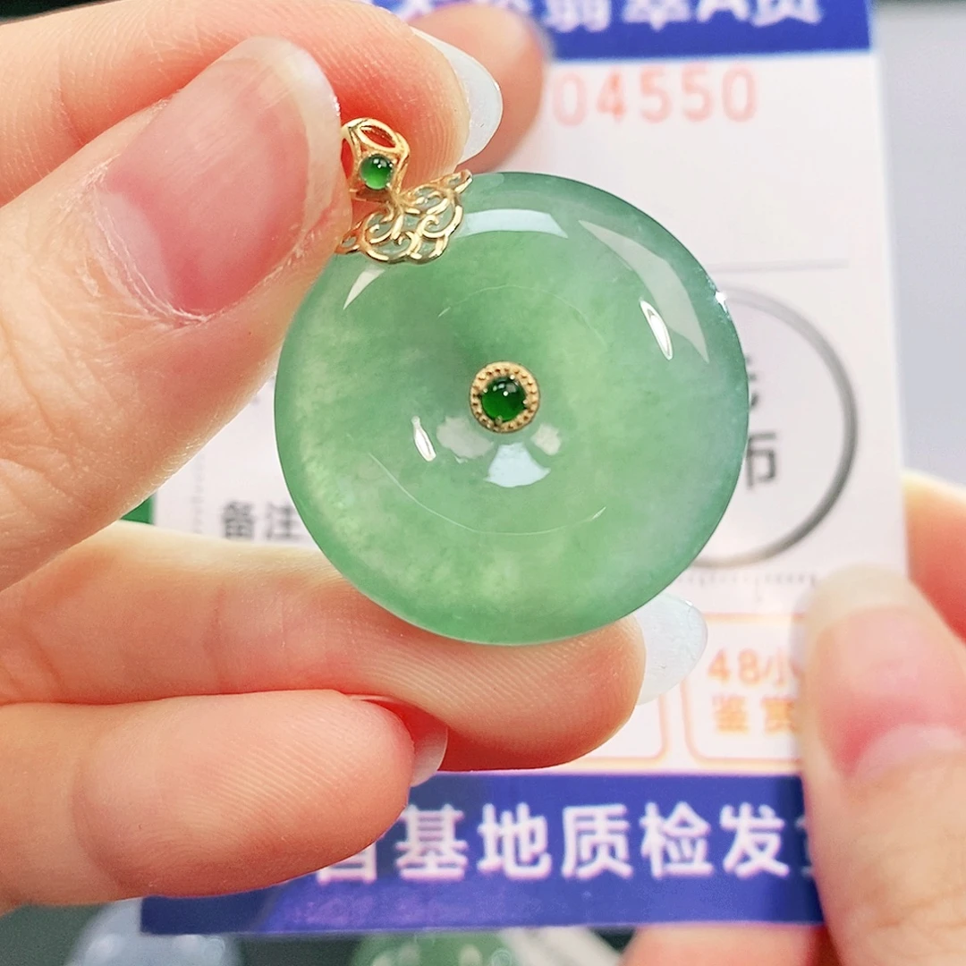 吊坠(不含链)18K金镶嵌翡翠