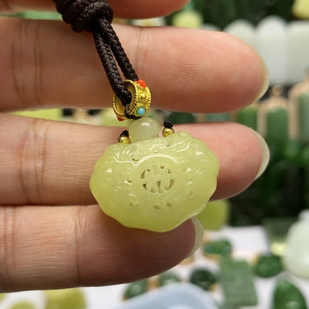 【闪购商品】和田玉颈饰未镶嵌