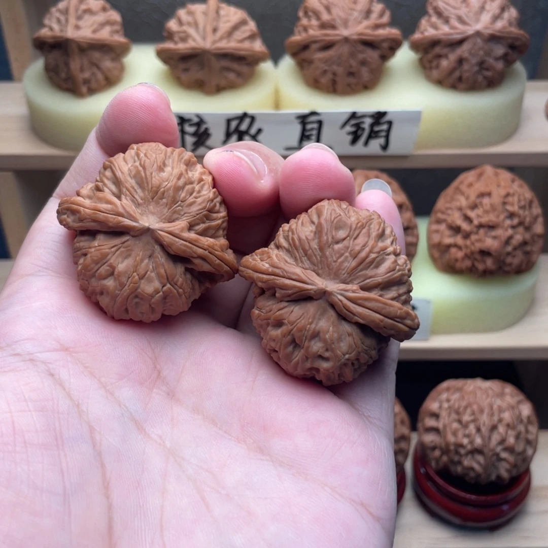吊坠文玩核桃白狮子40交友价
