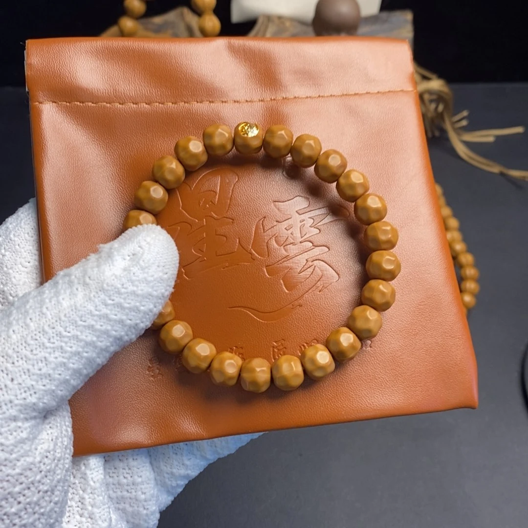 H***a猴头核桃手串小奶酪