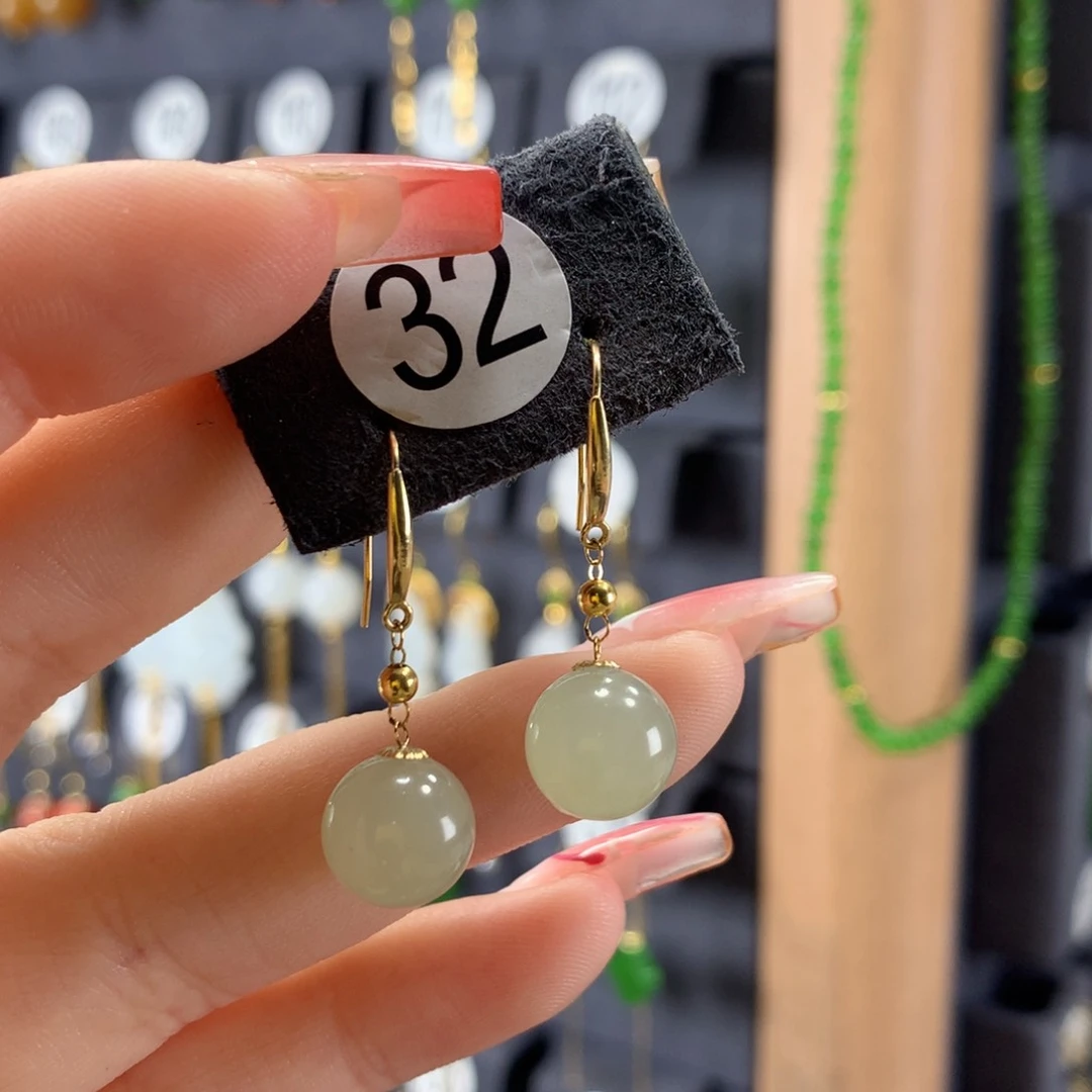 和田玉耳饰18K金镶嵌小*五