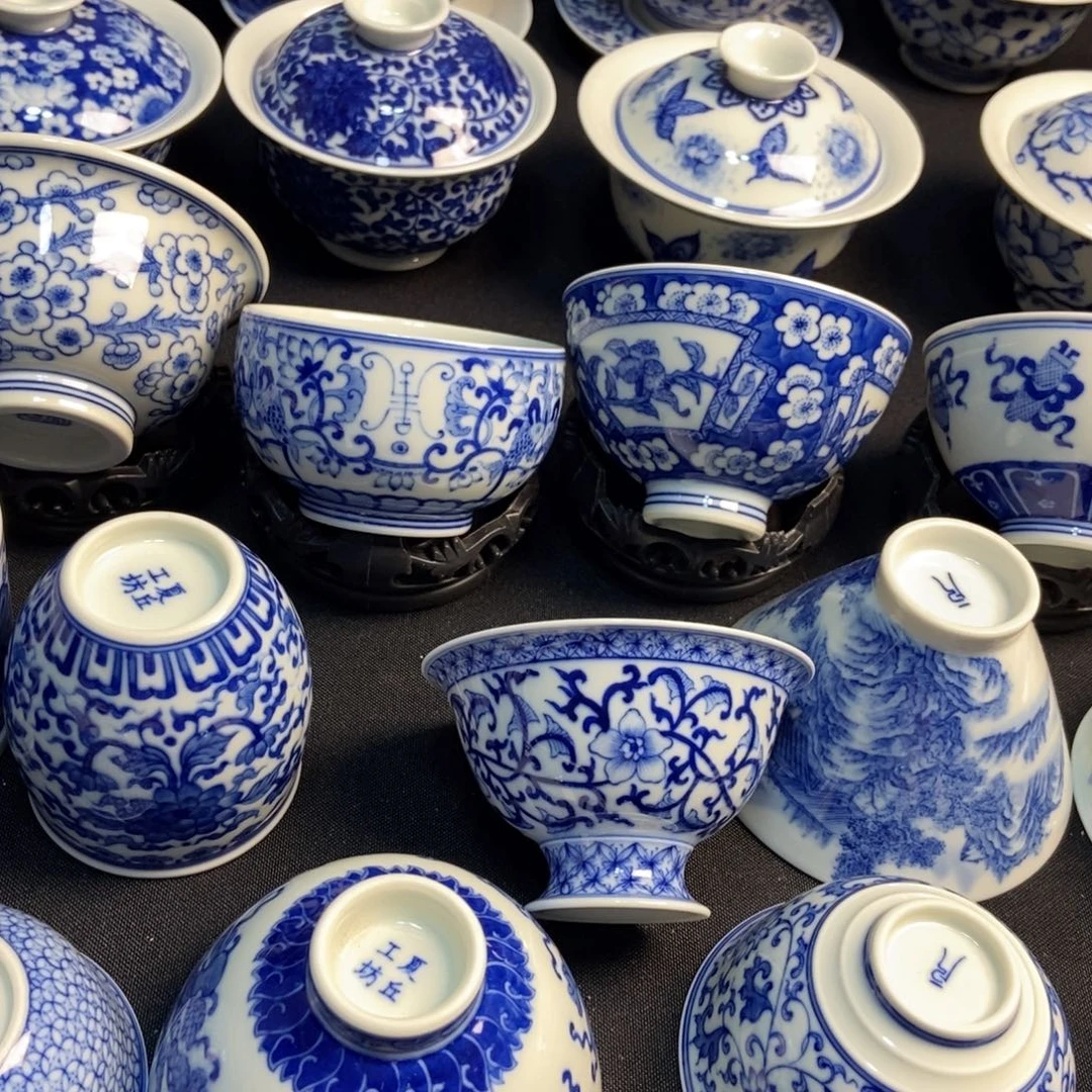 小***飞陶瓷釉里红主人杯2个