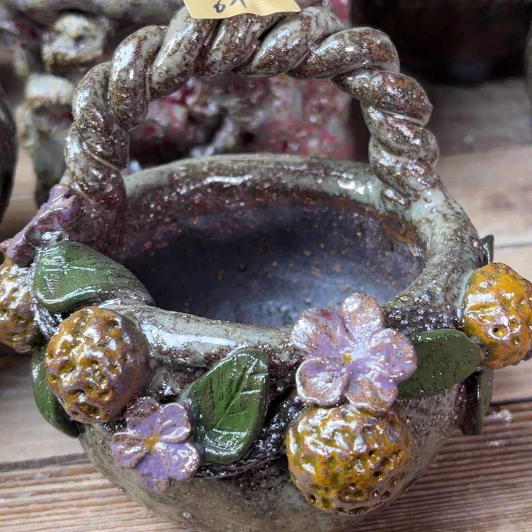 红陶粗砂陶瓷花盆