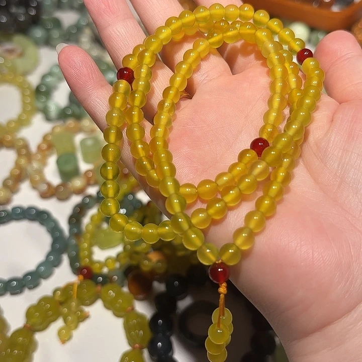 肆***意蛇纹石玉未镶嵌手串